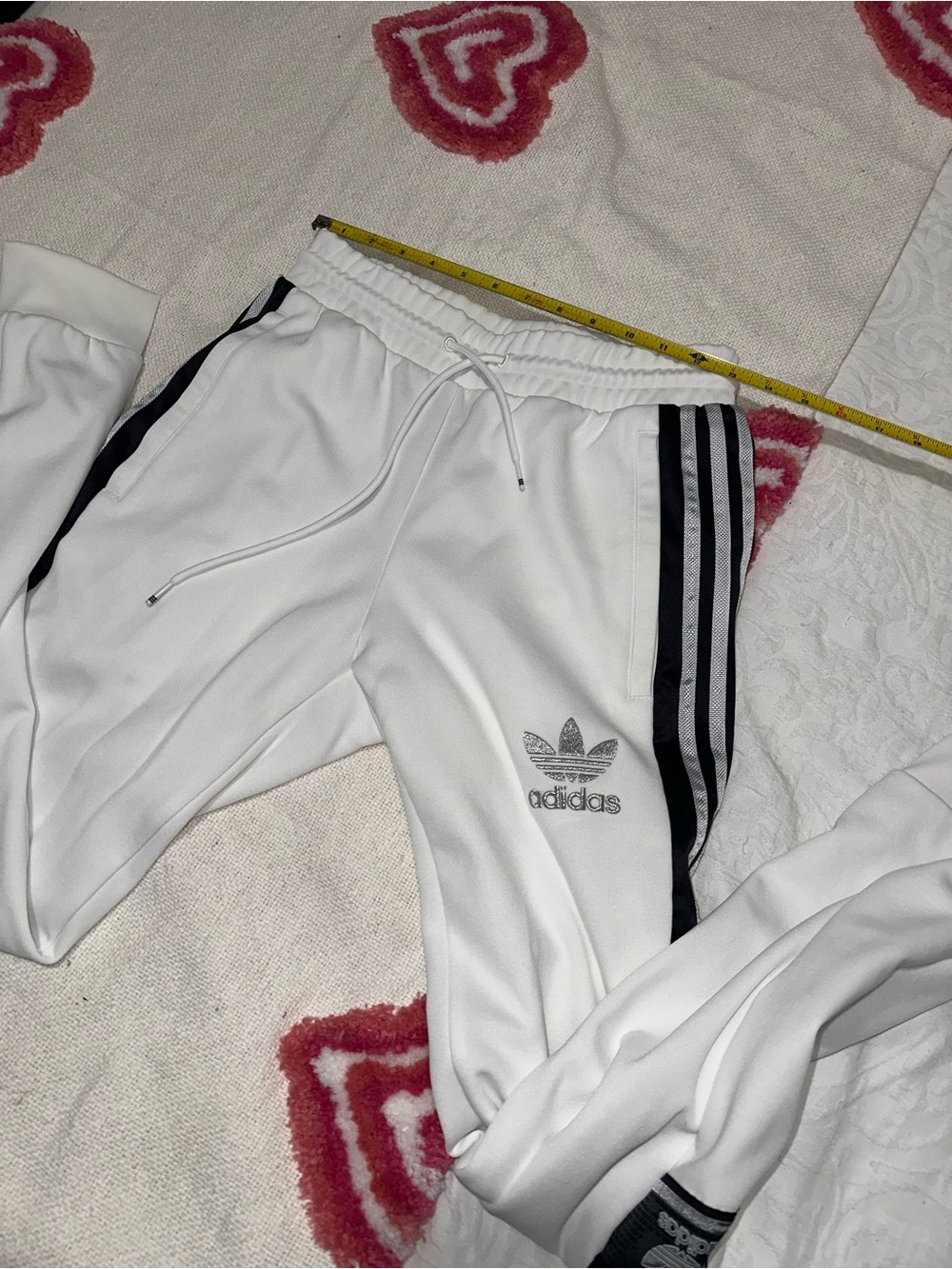 Men’s Adidas White Chile Inspired Joggers And Hoodie Bundle - Picture 12 of 16
